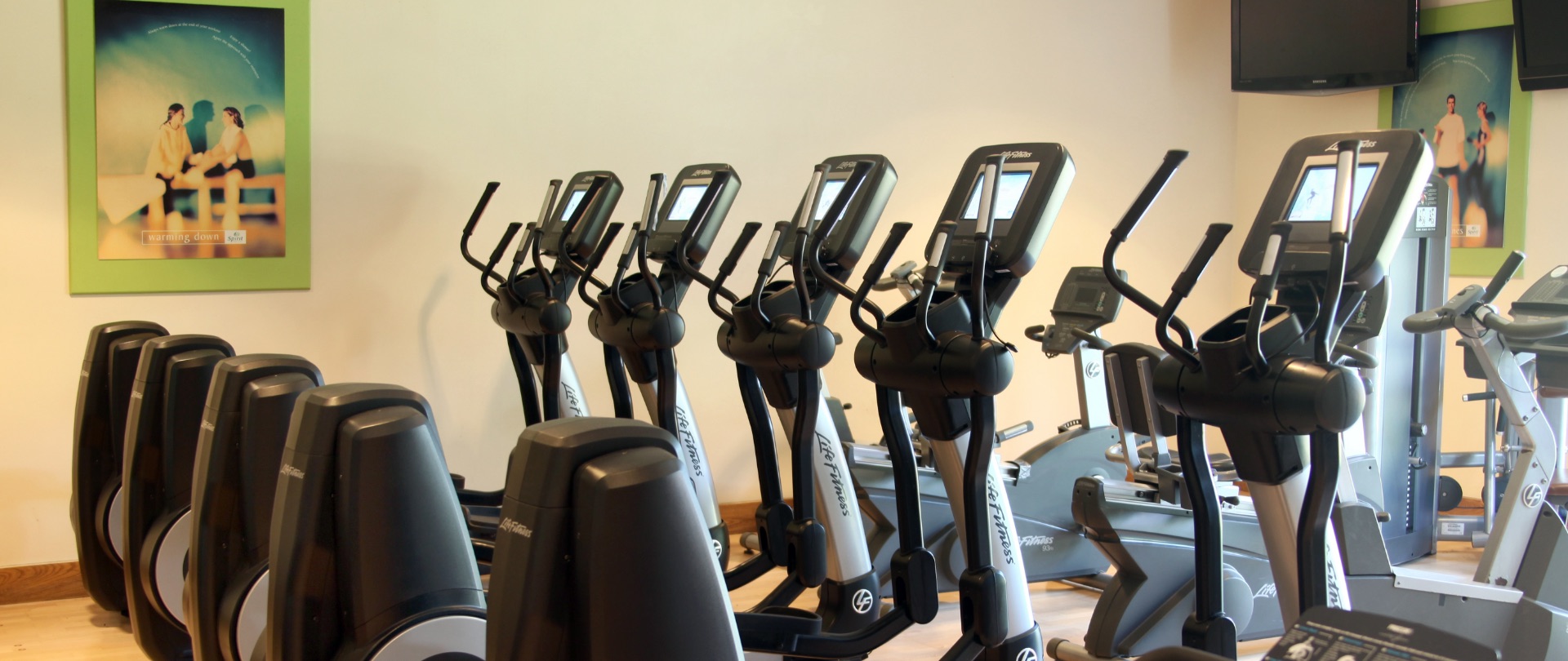 Express Fitness Club – A state of the art Fitness Club at the